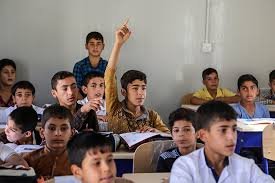 هل نُعلّم من أجل العمل… أم من أجل أن يبني الطالب معنى لحياته؟